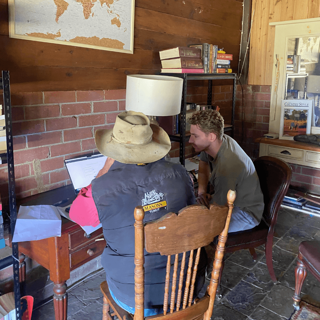 Farm advisors supporting farmers to track emissions using Ruminati
